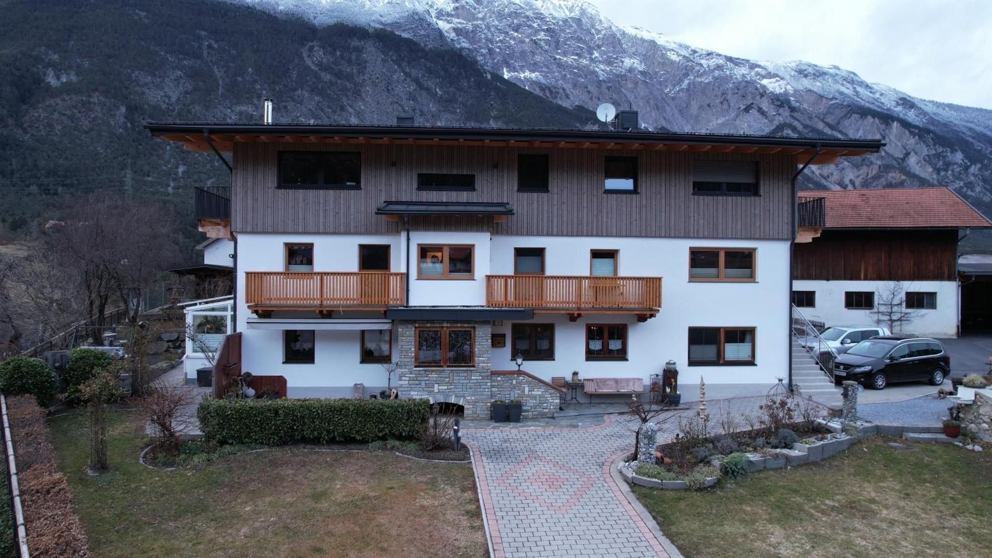 Gaestehaus Koell Roppen Екстериор снимка